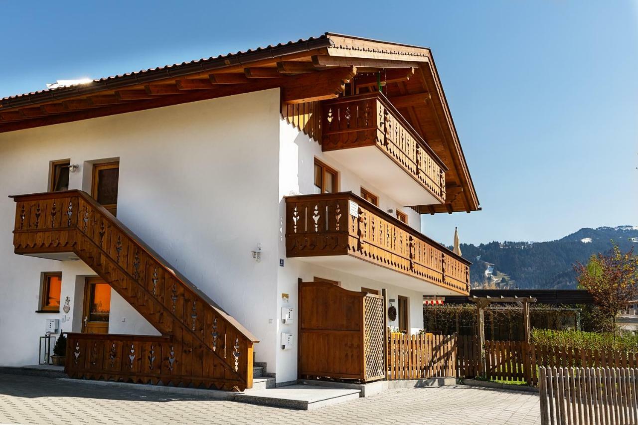 Ferienwohnung Wetterstein Гармиш-Партенкирхен Екстериор снимка